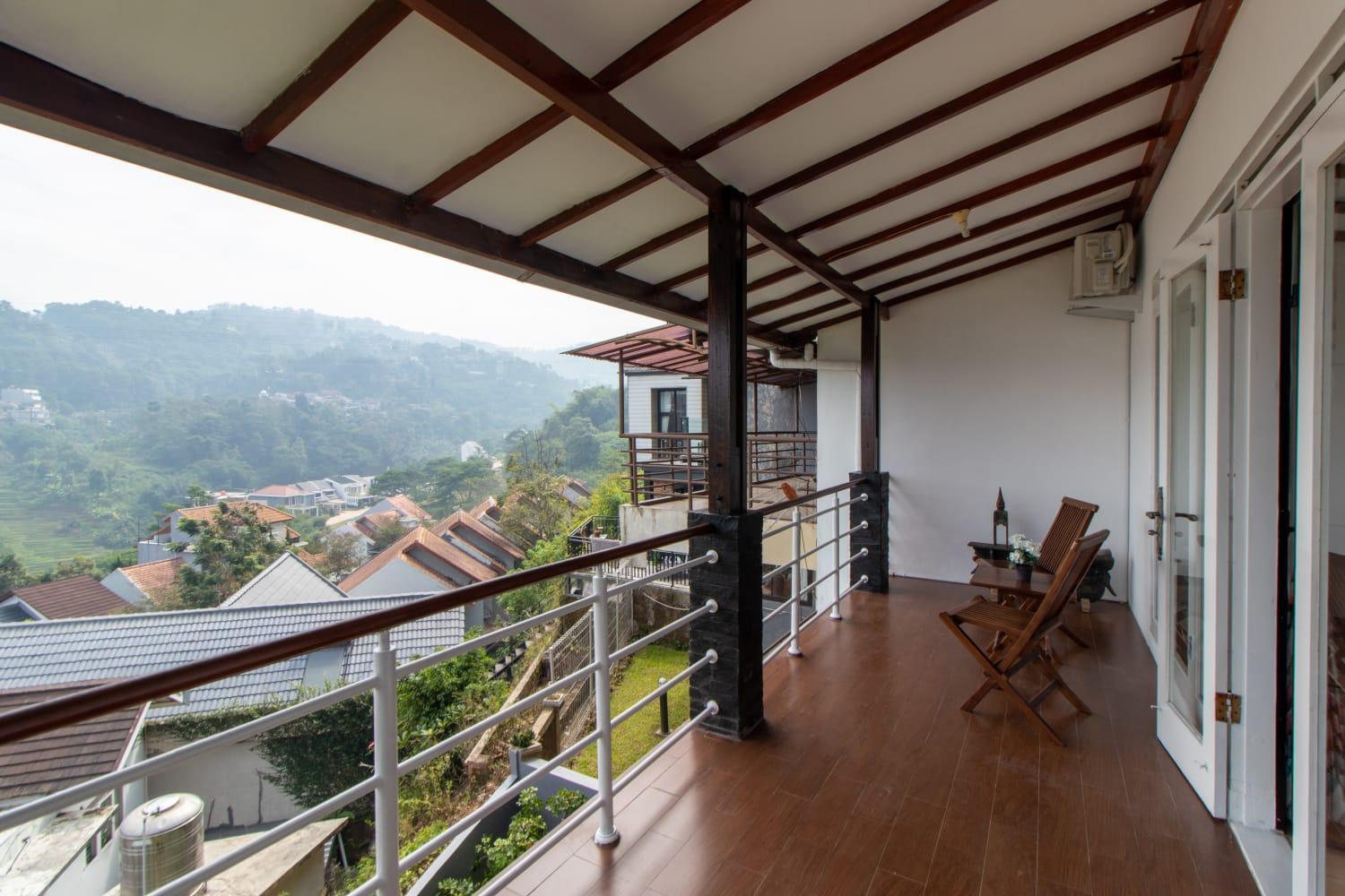Villa Keluarga Syariah Resor Dago Pakar Bandung - View Bukit Εξωτερικό φωτογραφία